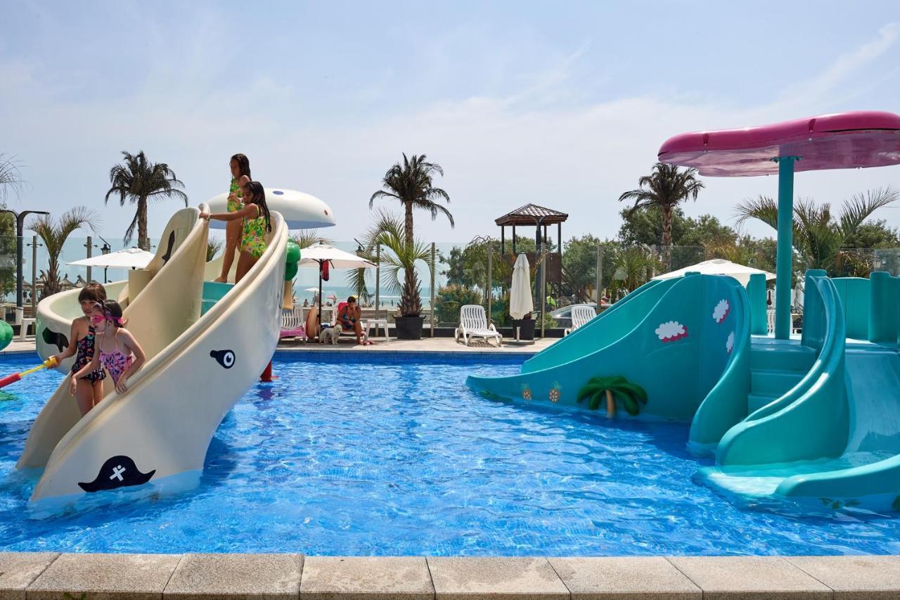 Nasty 24 Aparthotel Pool & Spa Mamaia Nord Navodari Luaran gambar